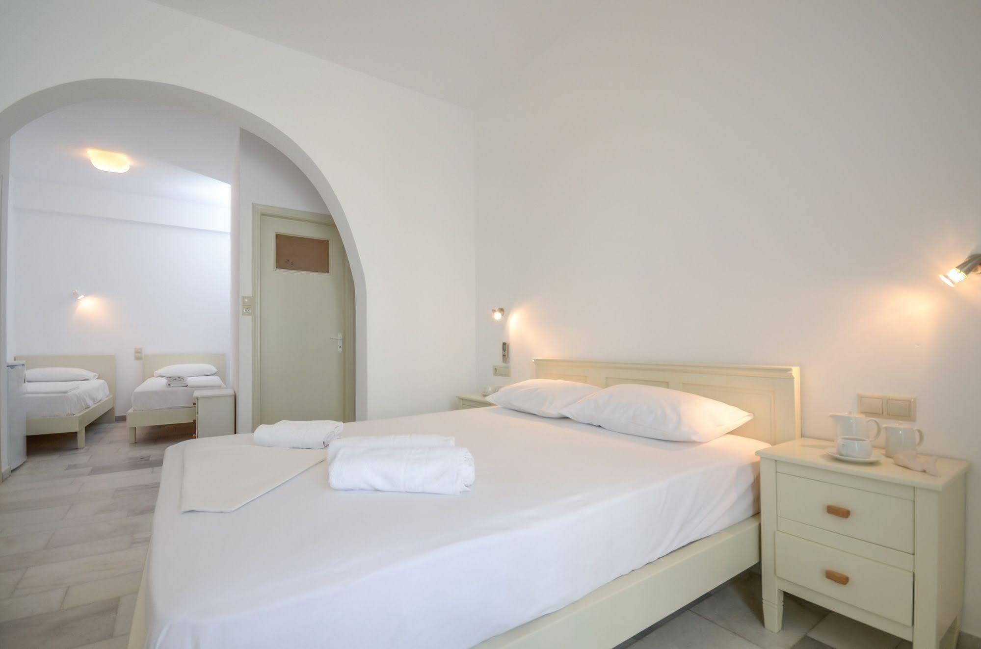 Отель Soula Naxos Naxos City Экстерьер фото