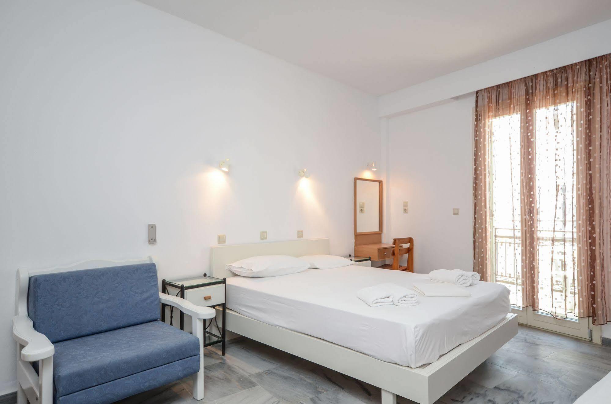 Отель Soula Naxos Naxos City Экстерьер фото